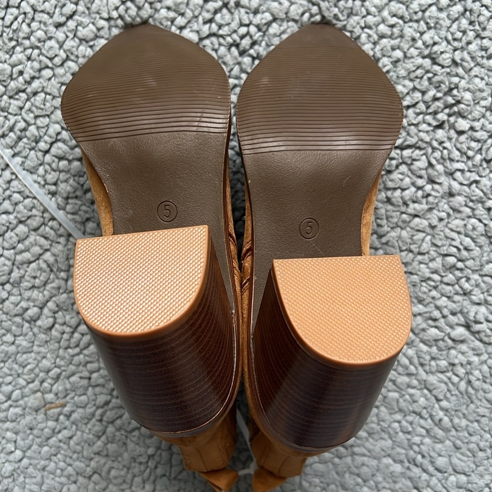 Slip on Pointed Toe Chunky Mid Heel Elastic Panel Casual Chelsea Western Booties - Picture 5 of 5
